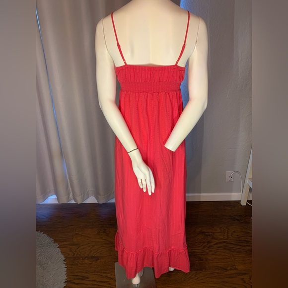 Pink linen spaghetti strap maxi dress - Picture 2 of 2